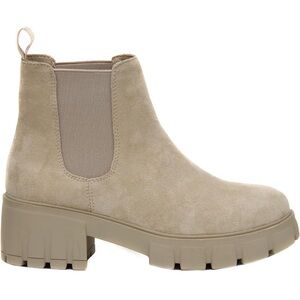 NWOT CUSHIONAIRE Women’s Sasha Slip on Chelsea Chic Ankle Boots